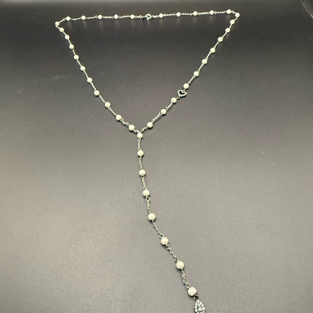 Dainty Silver Tone and Pearl Y Necklace Hearts Rhinestones